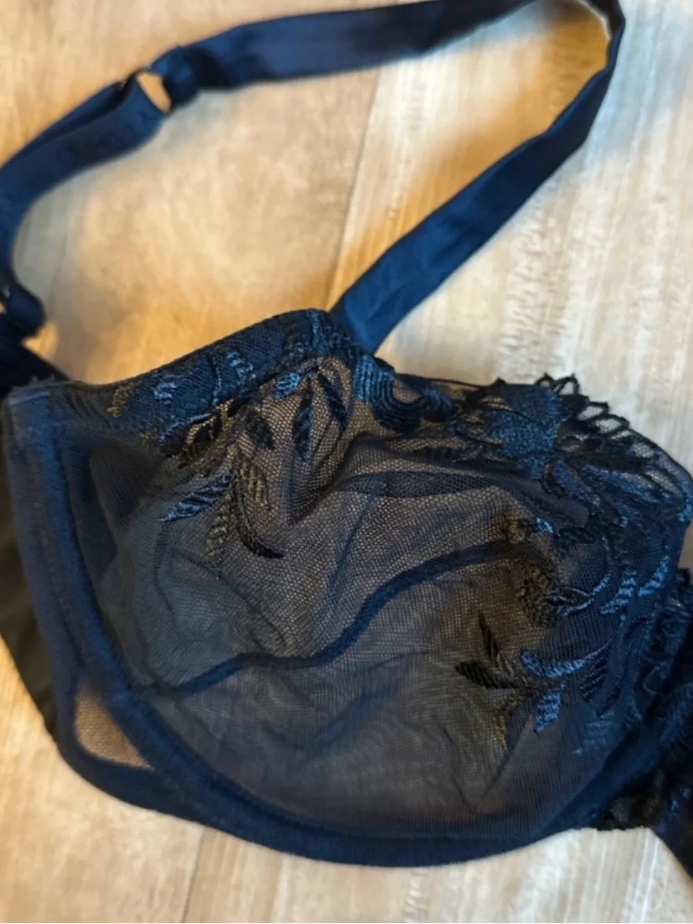 LaPerla Vintage Original Bologna Black Floral Lace Underwire Bra with Sheer Cups - Picture 5 of 11
